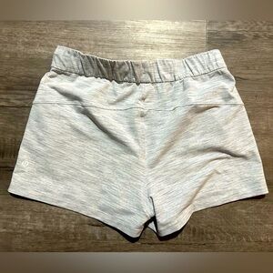 Women’s Lululemon White and Blue/Grey Striped Shorts L